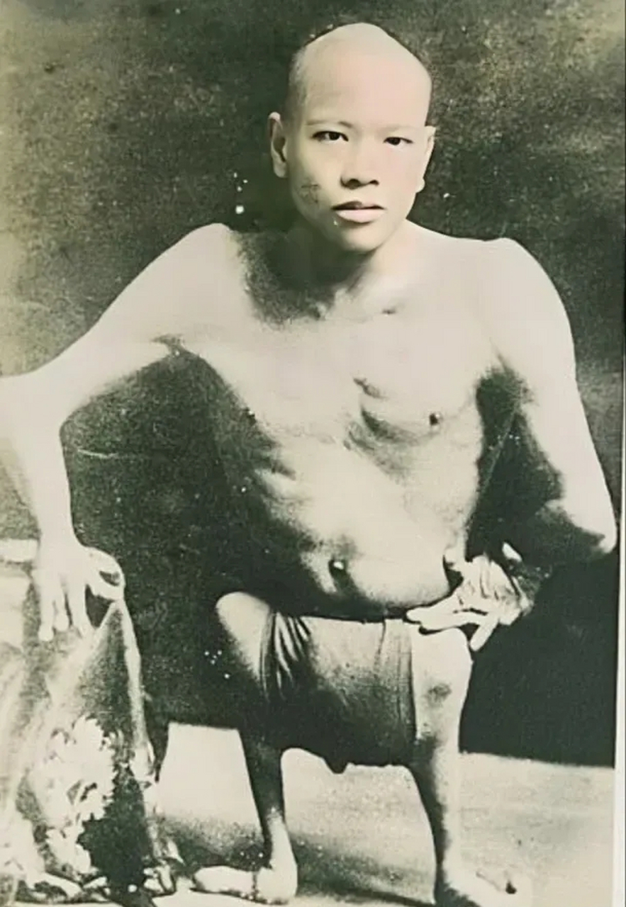 1920年,夏,北平街头,外国人拍摄的一张老照片.