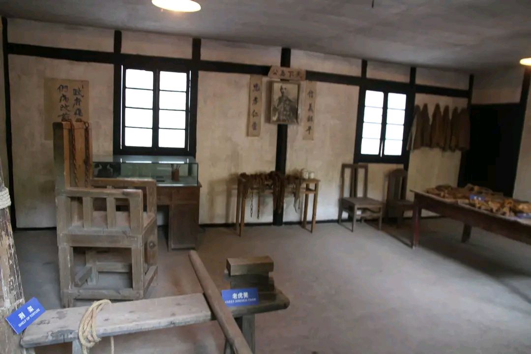 国民时期重庆渣滓洞监狱图片