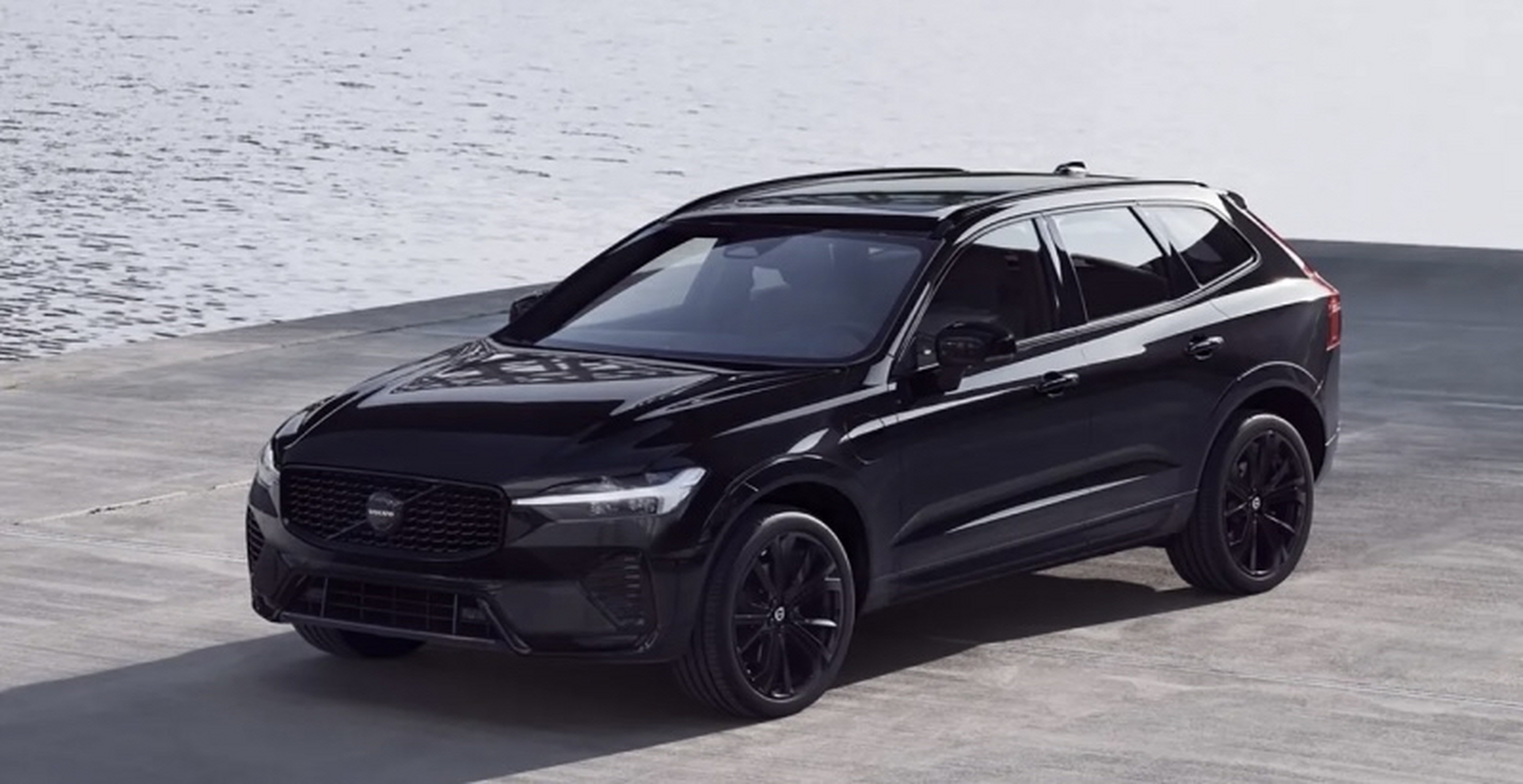 日前,沃尔沃xc60 black edition (黑色版)官图发布.