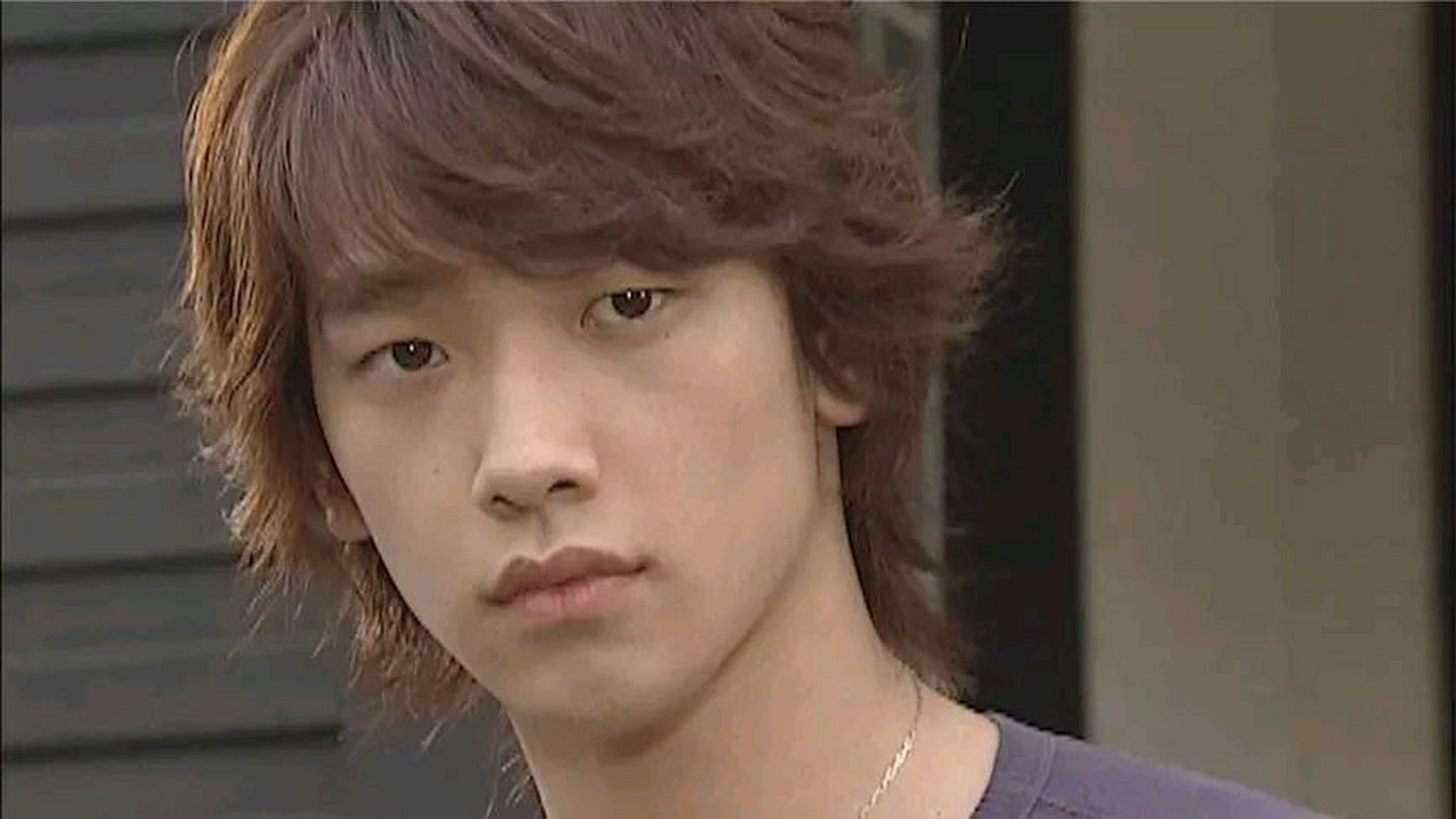 7月10日,许久未见的韩国知名男星rain郑智薰,突然引发了热议,不是和