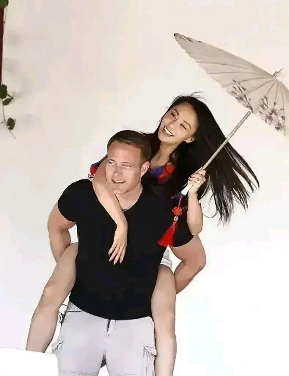 吴奇隆前妻马雅舒二婚嫁老外,老公帅气又贴心.