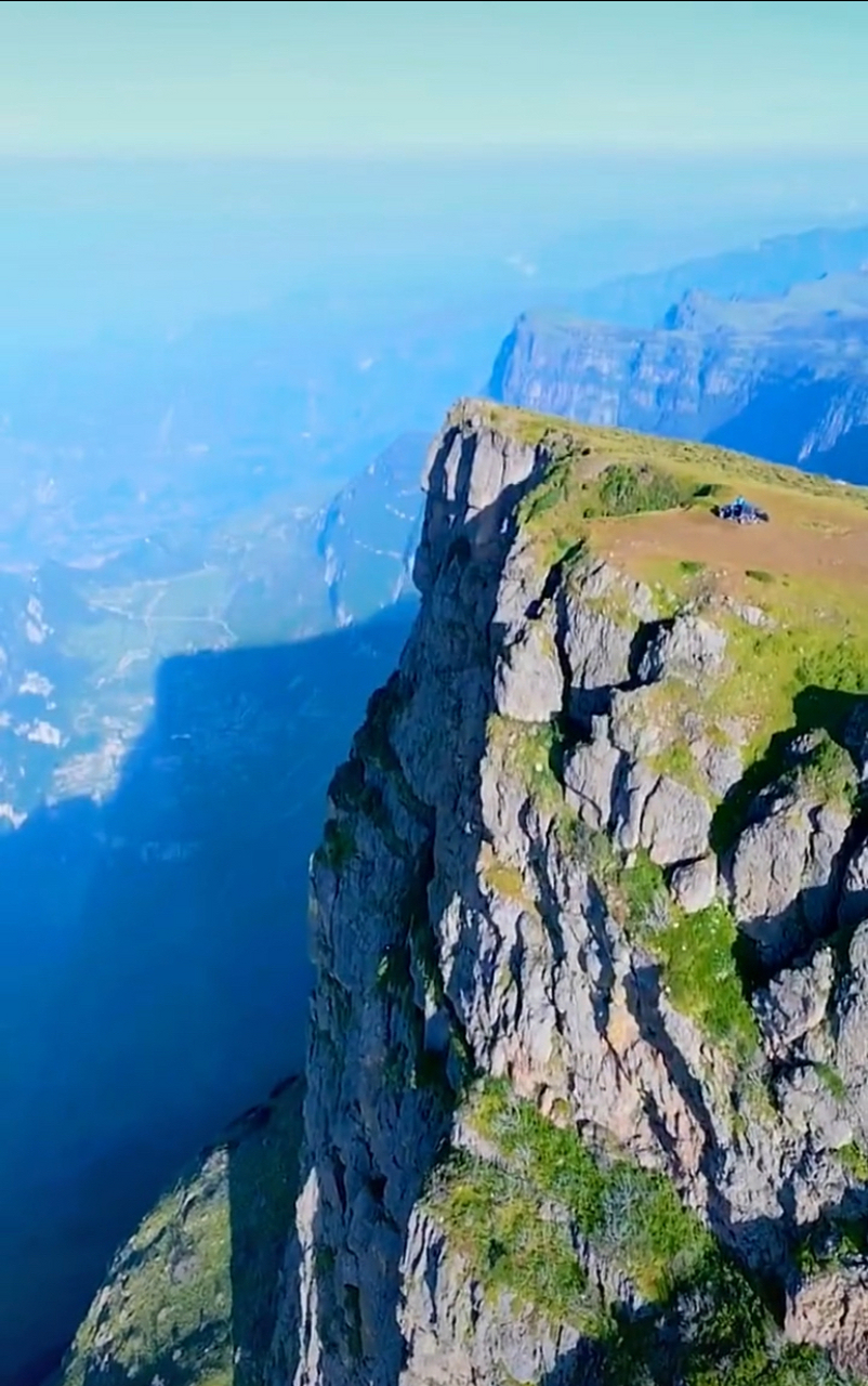 雷波龙头山风景区图片