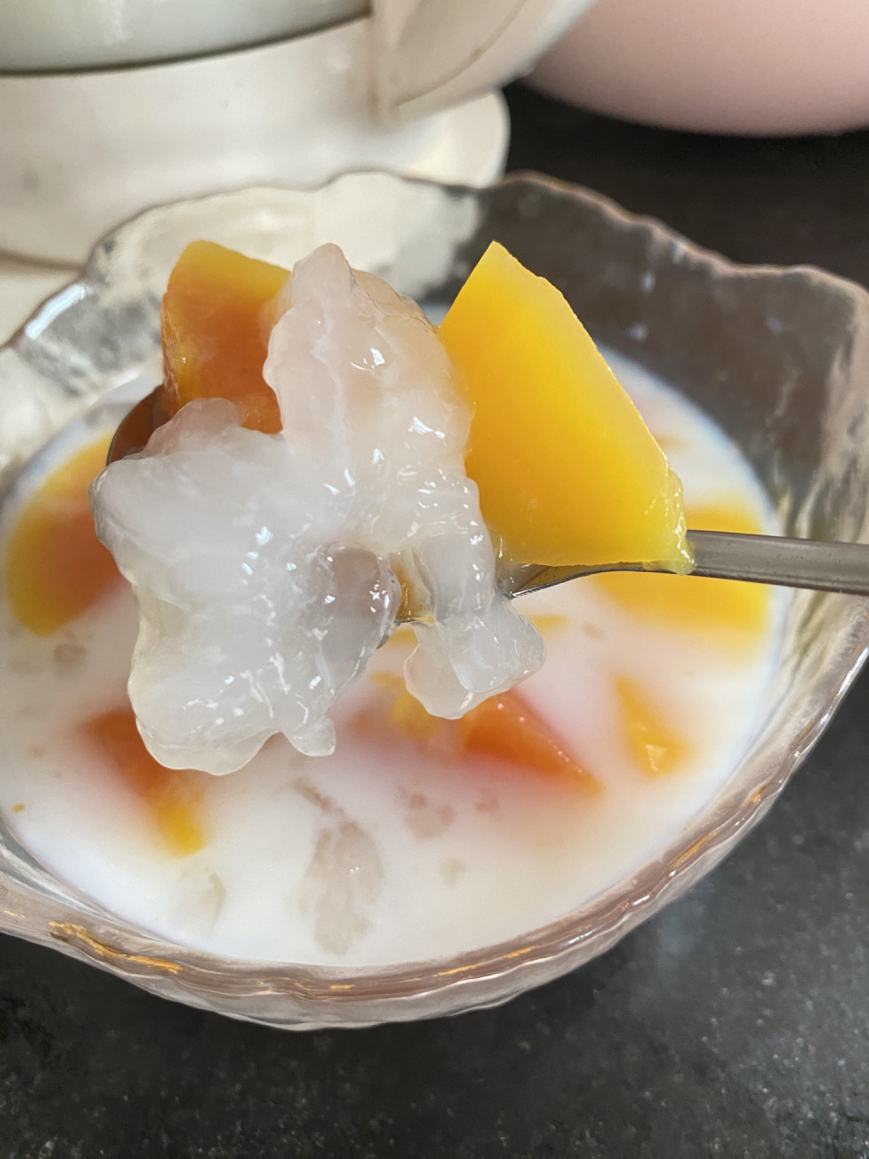 下午茶 雪蛤木瓜炖牛奶