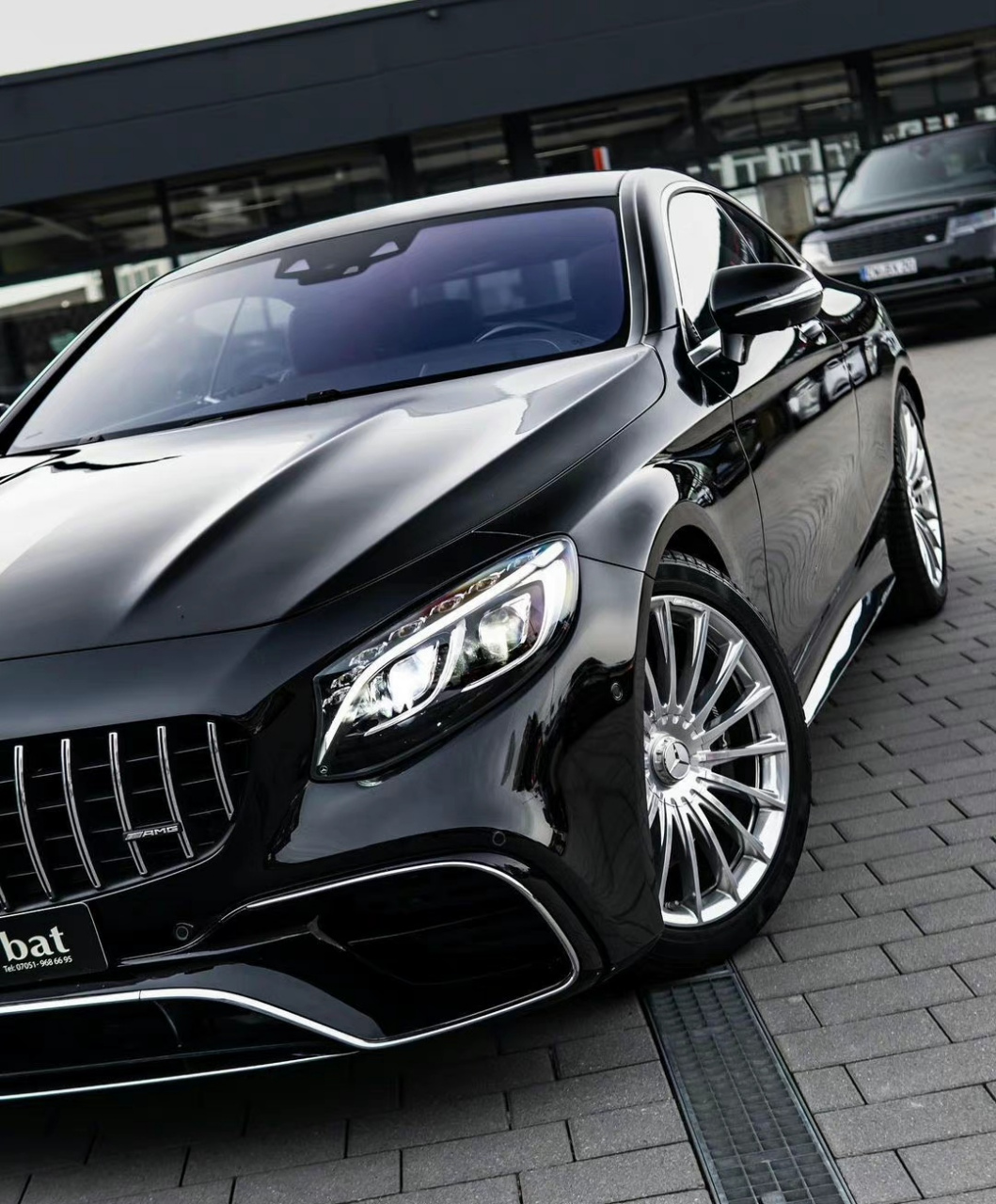 黑外棕内的奔驰amg s63 coupe,豪华优雅,真精致啊!