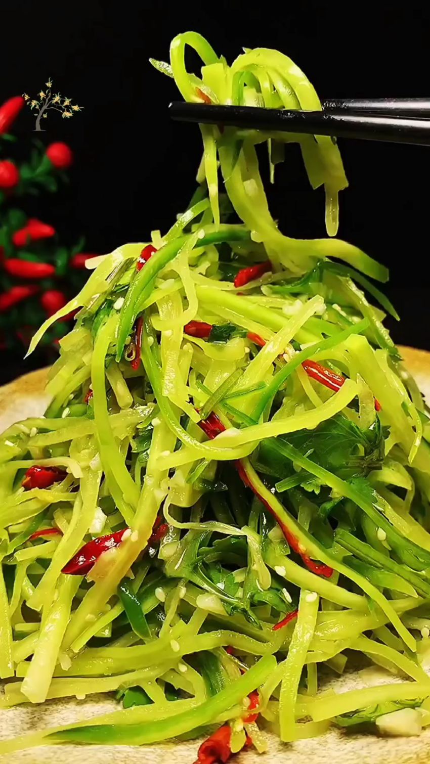 凉拌萝卜丝你就像我这样做,清脆爽口,开胃又下饭