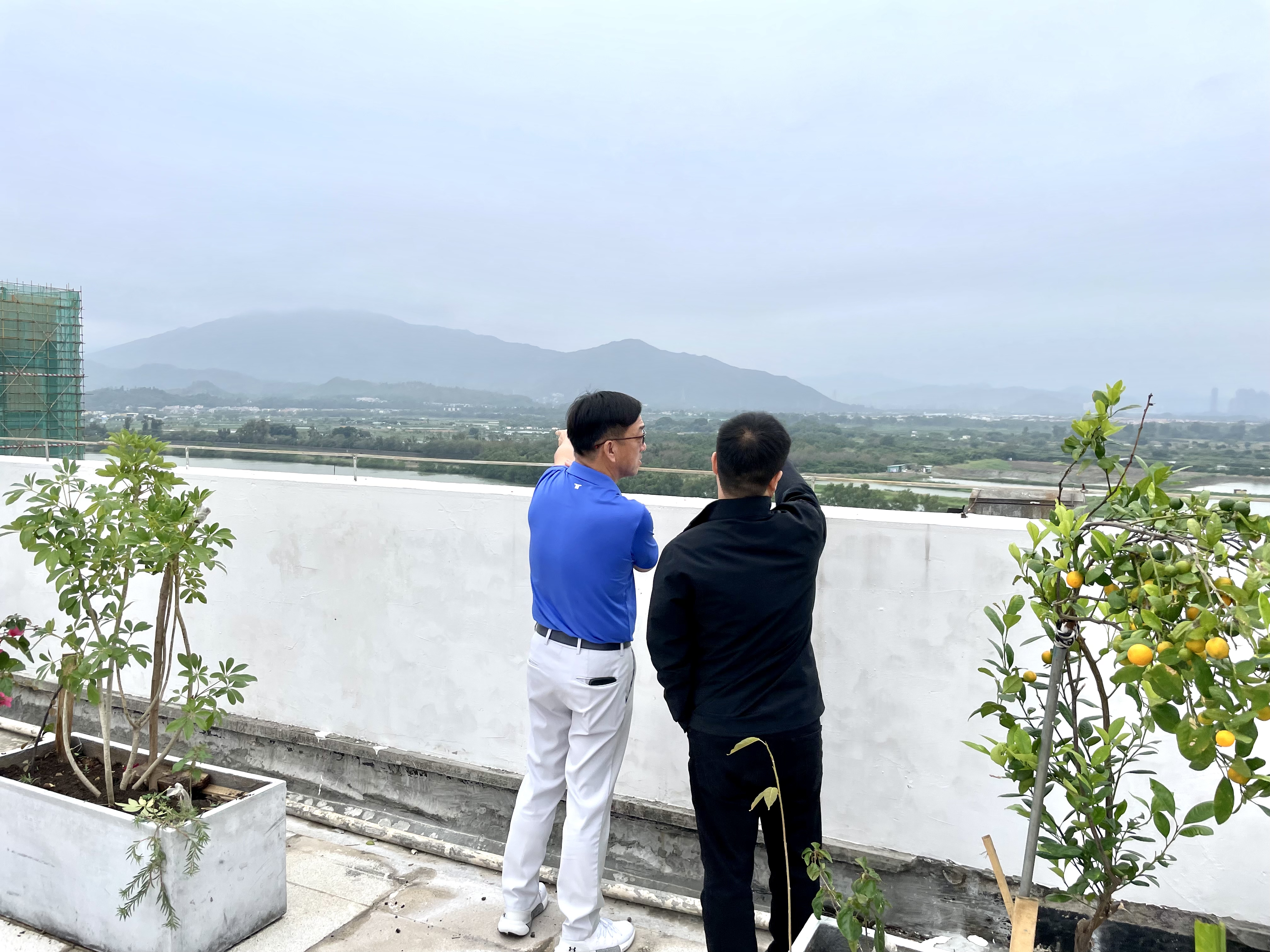 香港特区议员刘业强一行莅临希格生科调研考察