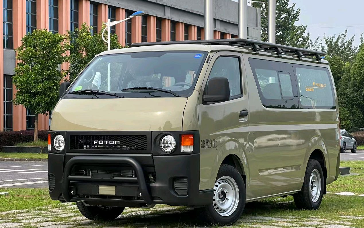 国产旅居车标杆!实拍福田风景g7,复古圆灯 三菱引擎 自动挡