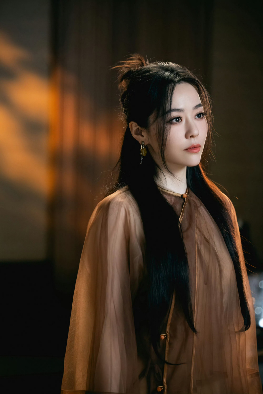 张靓颖古装造型# 张靓颖最新古风造型,解锁全新风格,期待值满分.