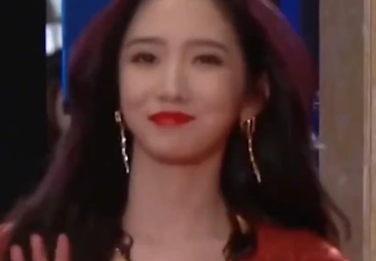 孟美岐否认自己是中国人,特殊时期跑去慰问韩国士兵,还能洗白吗