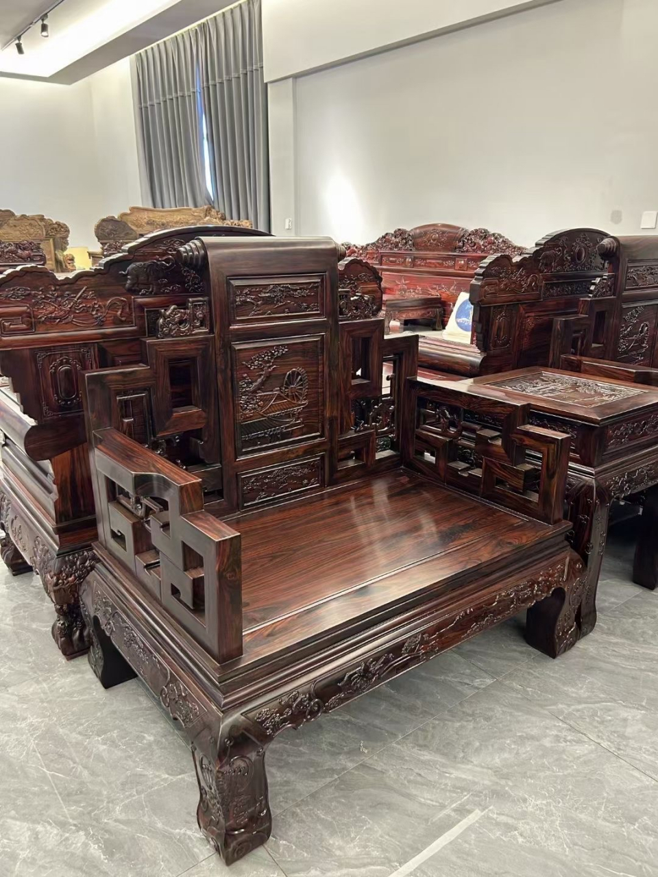 端午节给大家放个大漏[庆祝][庆祝]阔叶黄檀大款卷书沙发,面雕版,现货