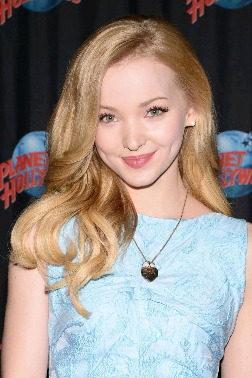 德芙·卡梅隆 德芙·卡梅隆(dove cameron),1996年1月15日出生于美国