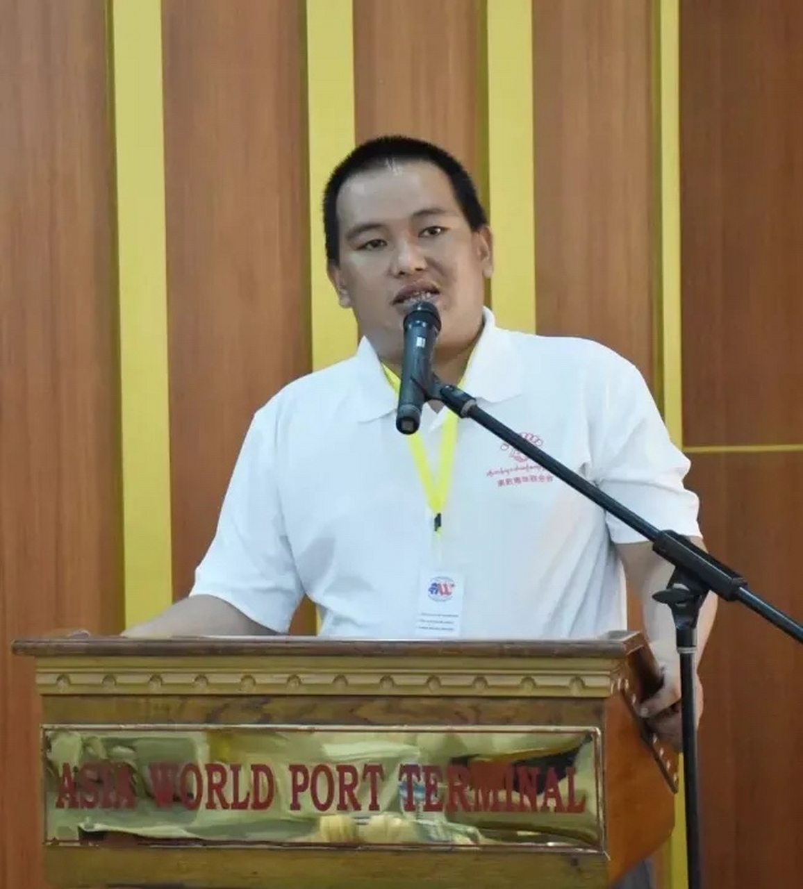 缅北四大集团: 一:亨利集团(老板魏榕)是个女的,心狠手辣,所谓的网红