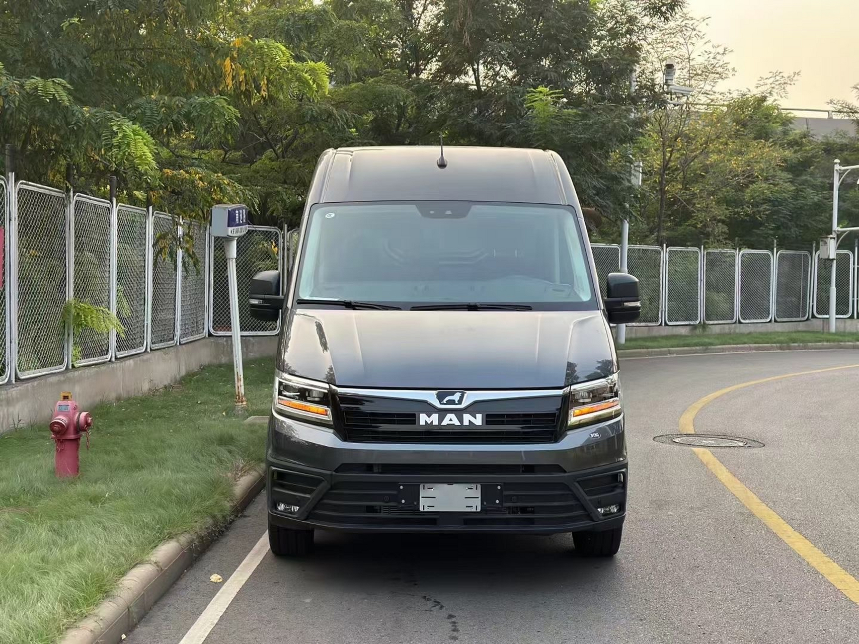 德国曼4x4越野房车2.0柴油