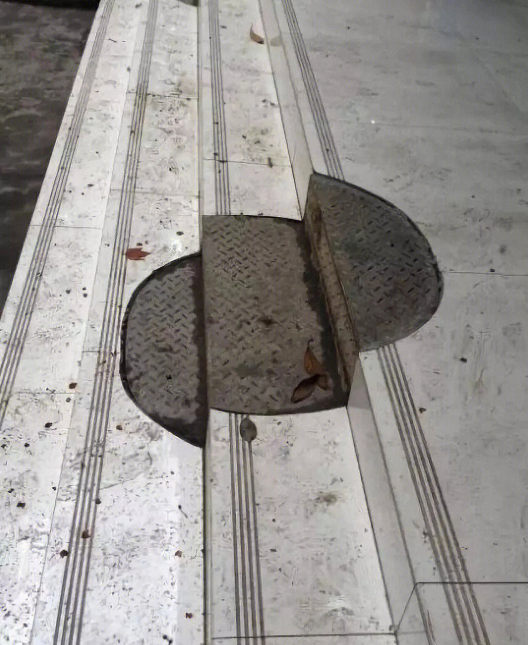 盘点一些"按图施工"的奇葩案例,只有设计师想不到,没有装修工人做不到