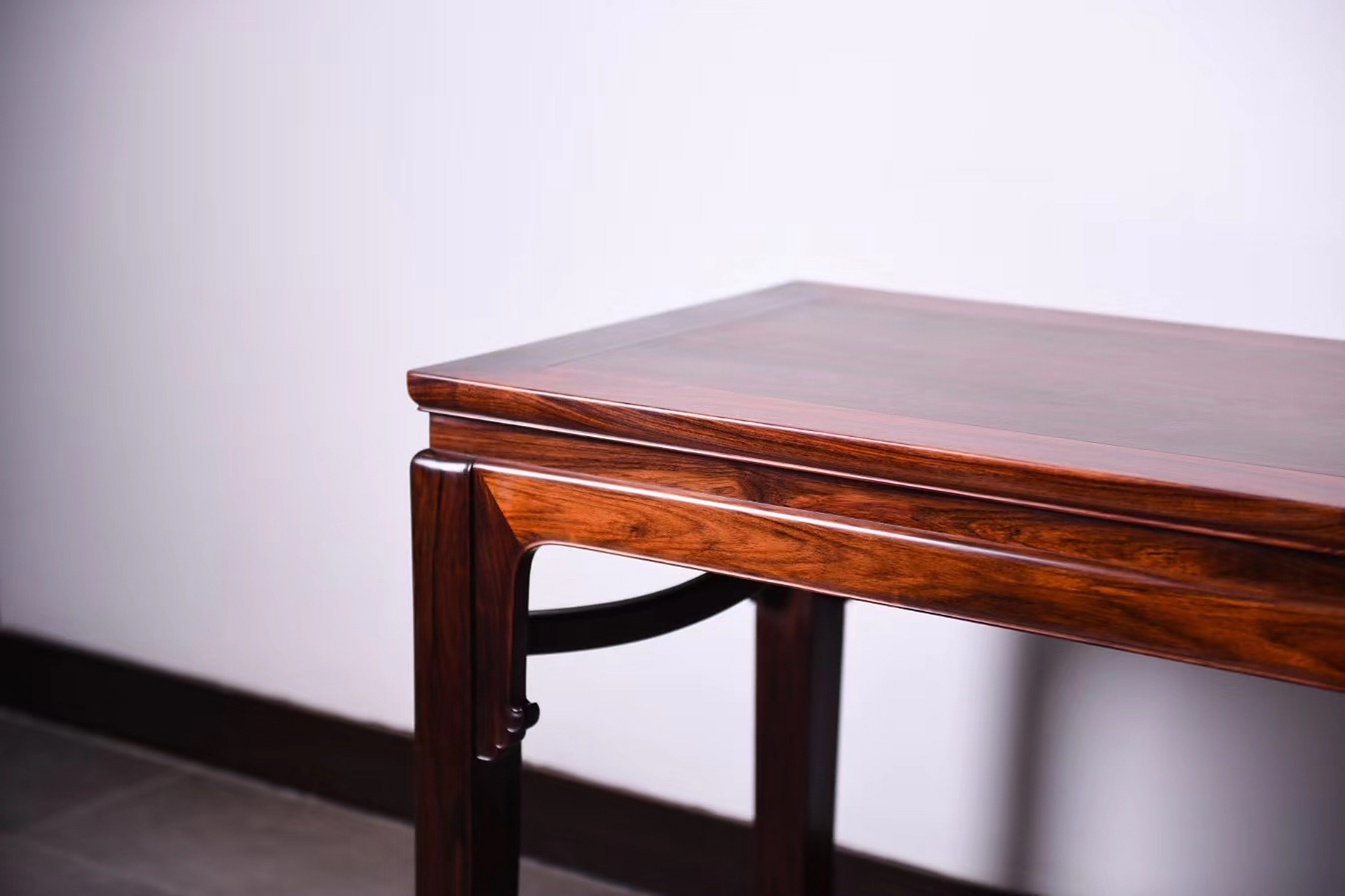 『品名』明式︱霸王枨条桌  『材质』交趾黄檀(大红酸枝)  『尺寸』