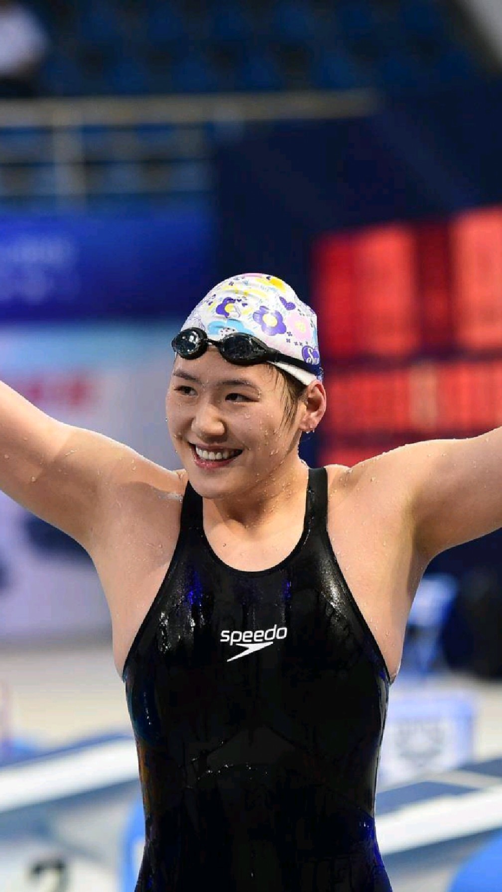 女子200米混合泳叶诗文摘银