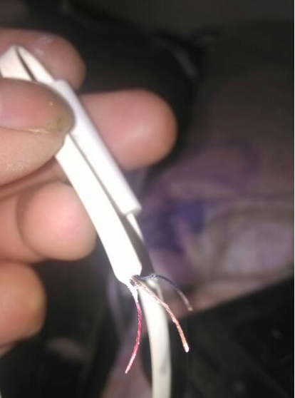 耳机线断了怎么接?