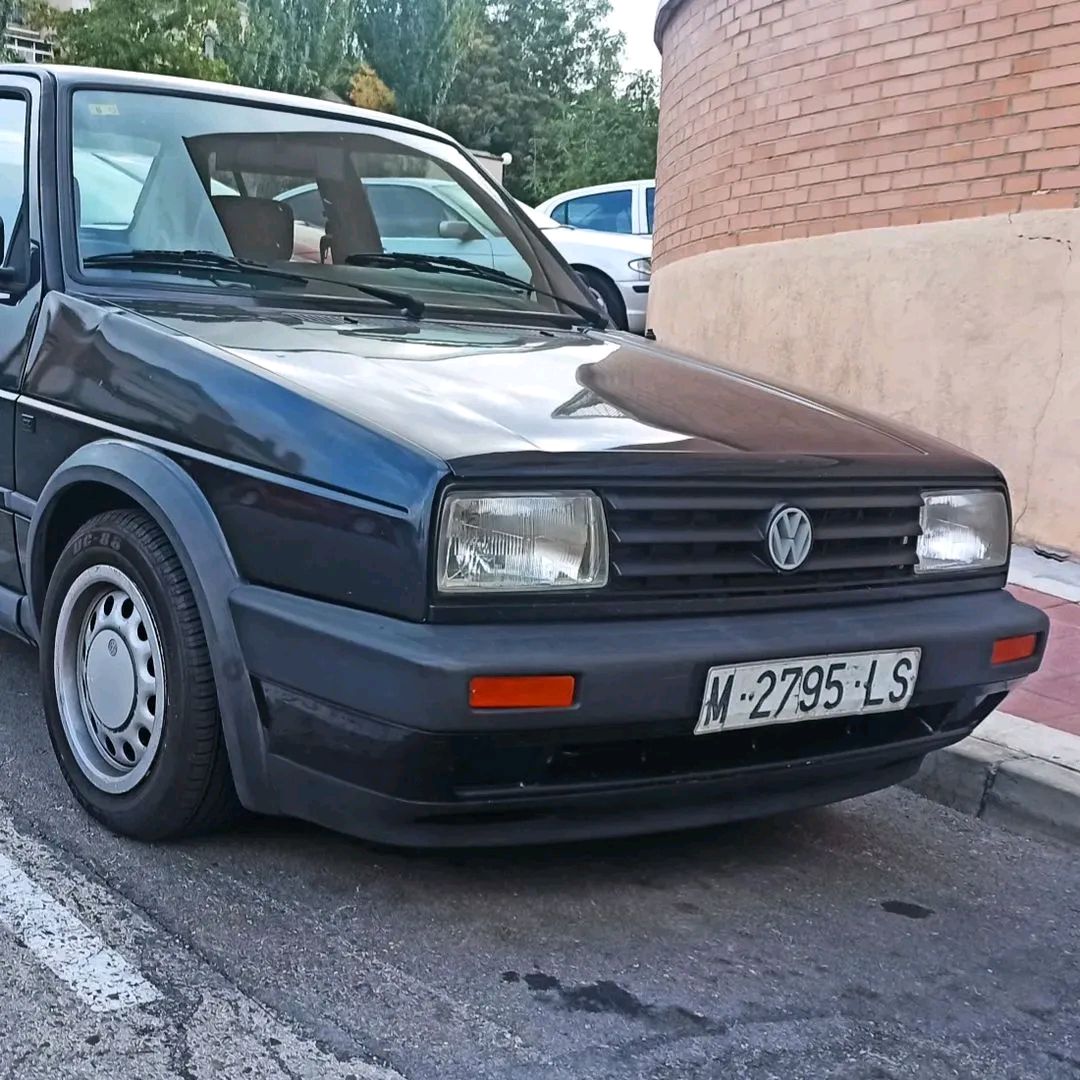 "方头捷达"亮相街头,回忆满满,气场不逊桑塔纳,5气门引擎 5mt