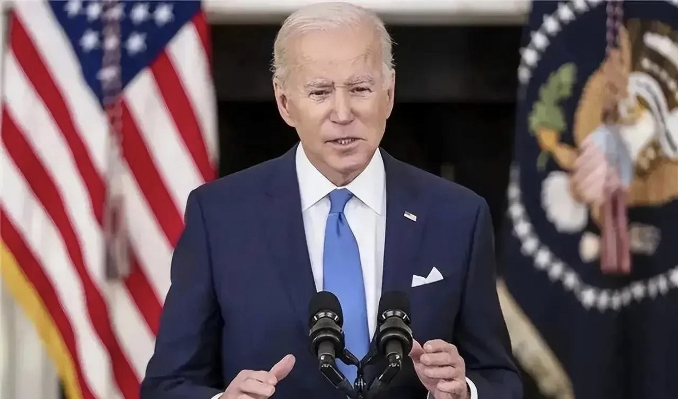 拜登出丑,g7峰会上的一幕让人看不下去!