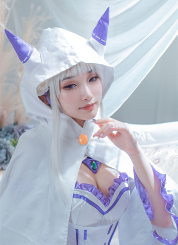 玥颜Queen艾米莉亚Cosplay