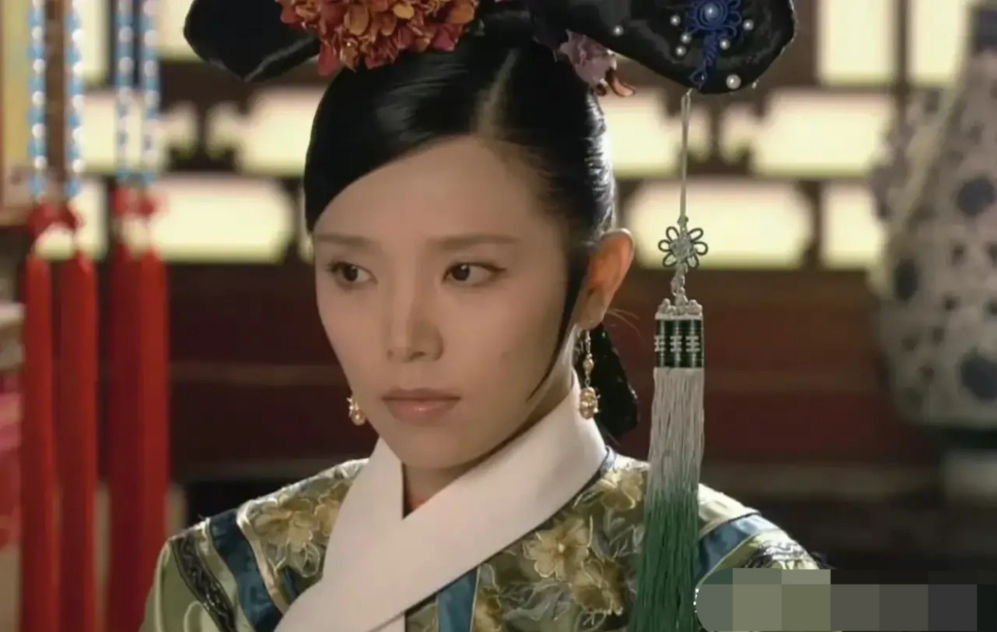 丽嫔应该是甄嬛传中唯一一个选角失败的人吧,丽嫔应该是一个十分美丽