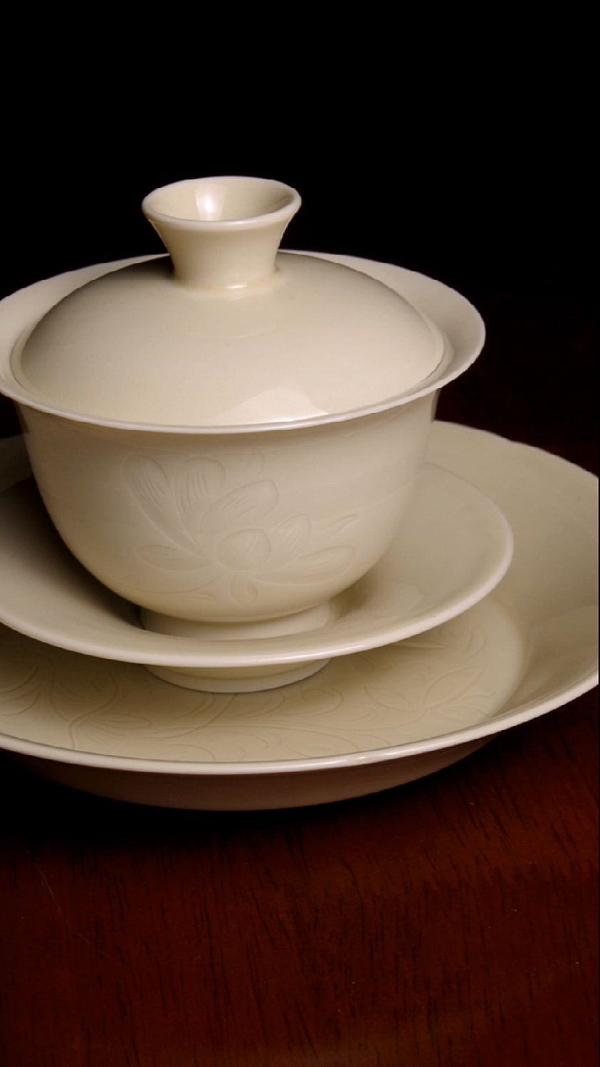 曲阳定窑象牙白釉,手工剔刻花荷花纹盖碗!#宋瓷 #非遗传承 #定窑