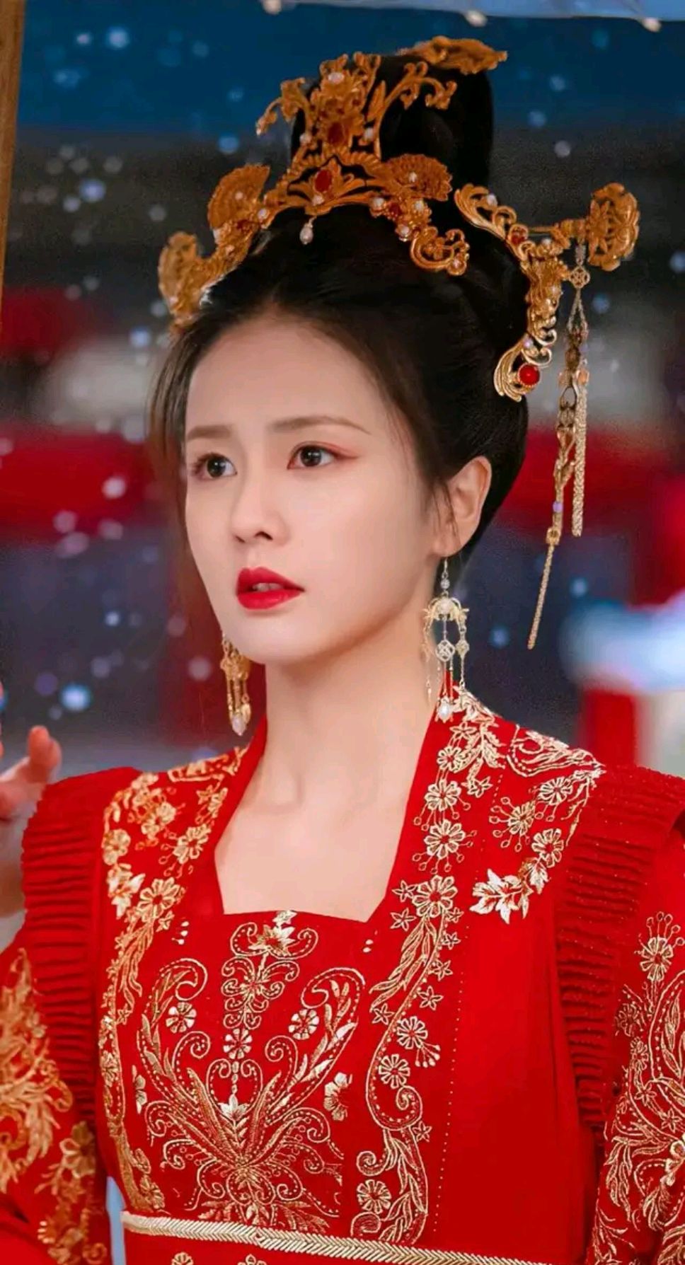 白鹿古装造型,又漂亮又可爱,尤其是第十张最可爱