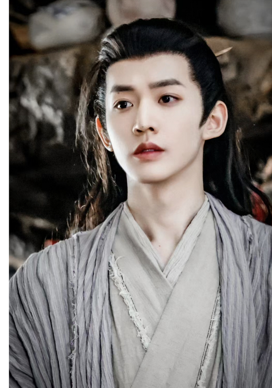 ""形之美,人人可见,心之美,非眼能看到,我愿意独享.