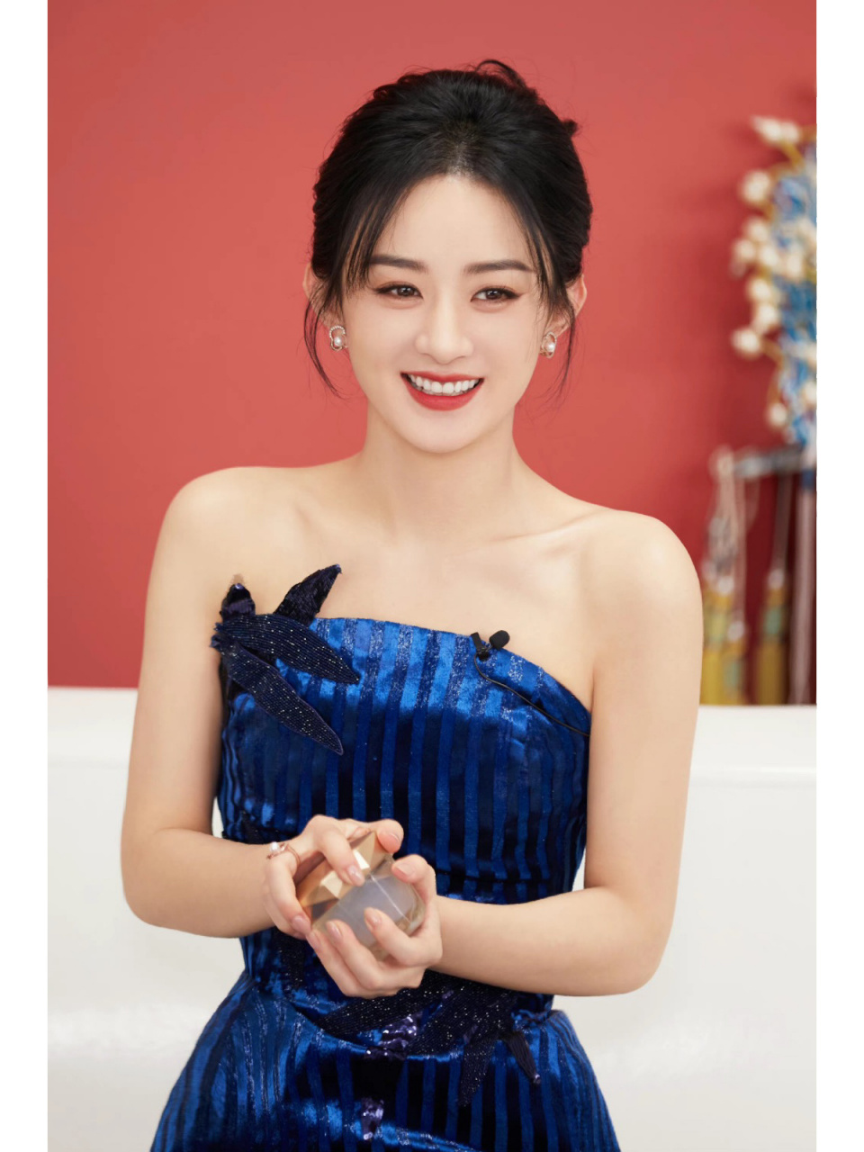 赵丽颖 性感礼服写真图7815.