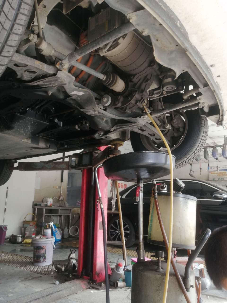 新能源汽车(电车)也是需要更换齿轮油的