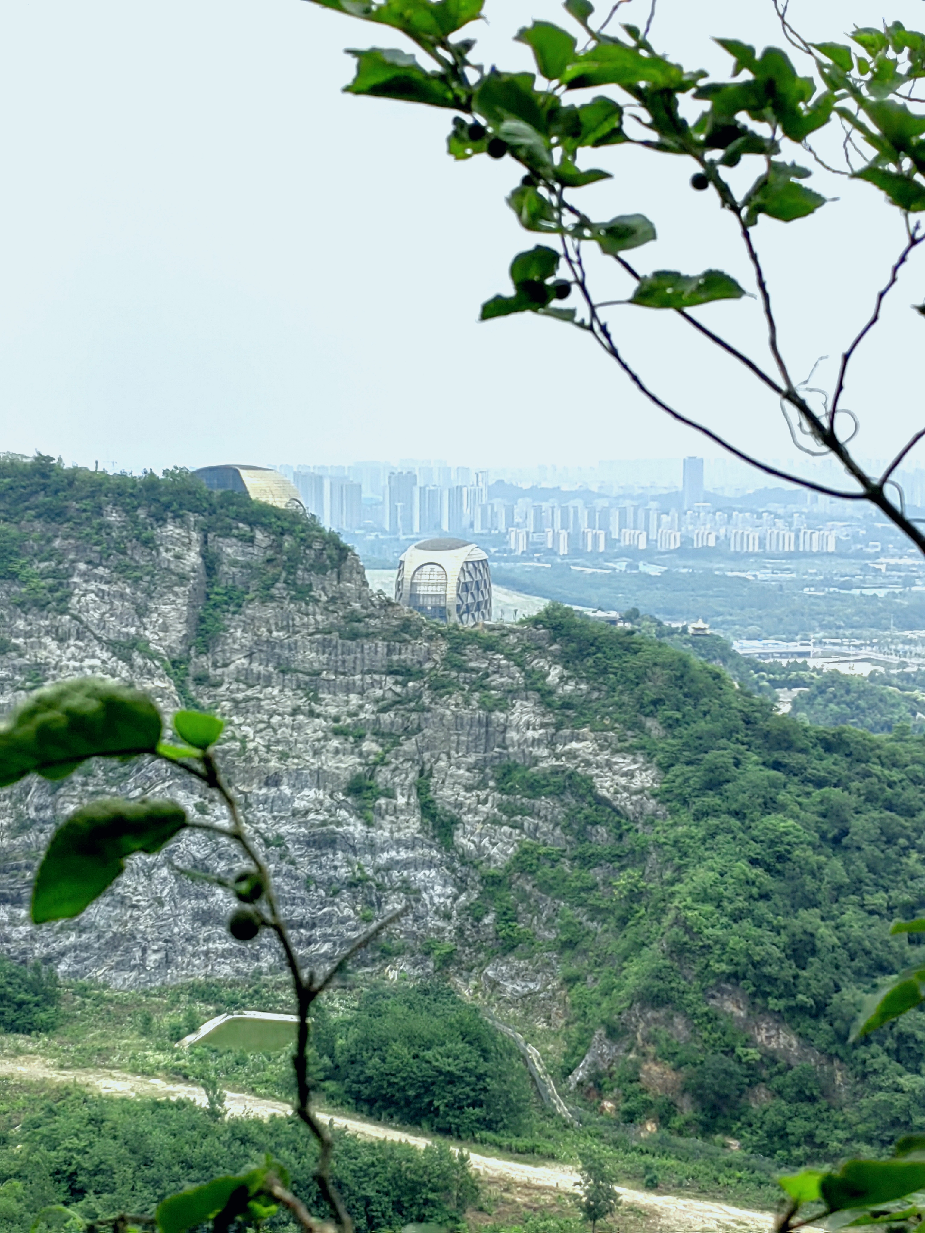 徒步穿越南京老山东线攻略及沿线美景