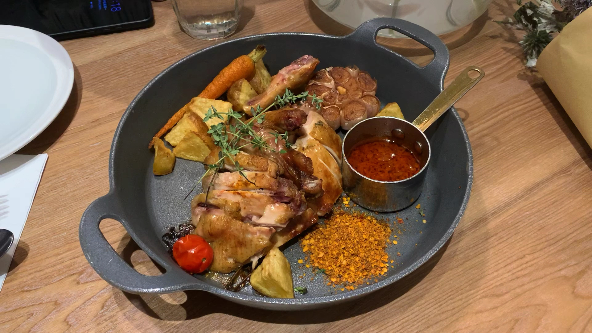 美食探店:长沙梅溪湖畔好看又好吃的西餐厅