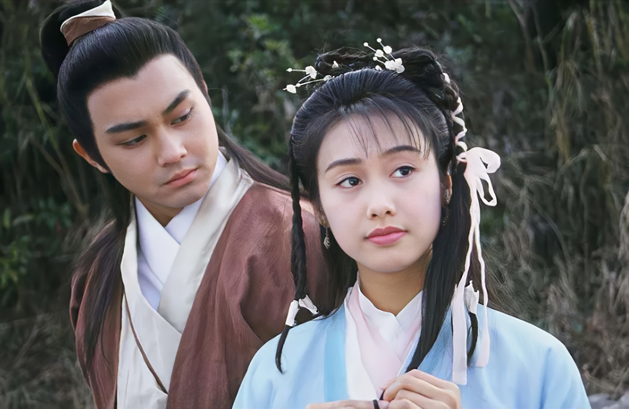 从射雕到神雕,从少女到中年,黄蓉变得不再可爱了?