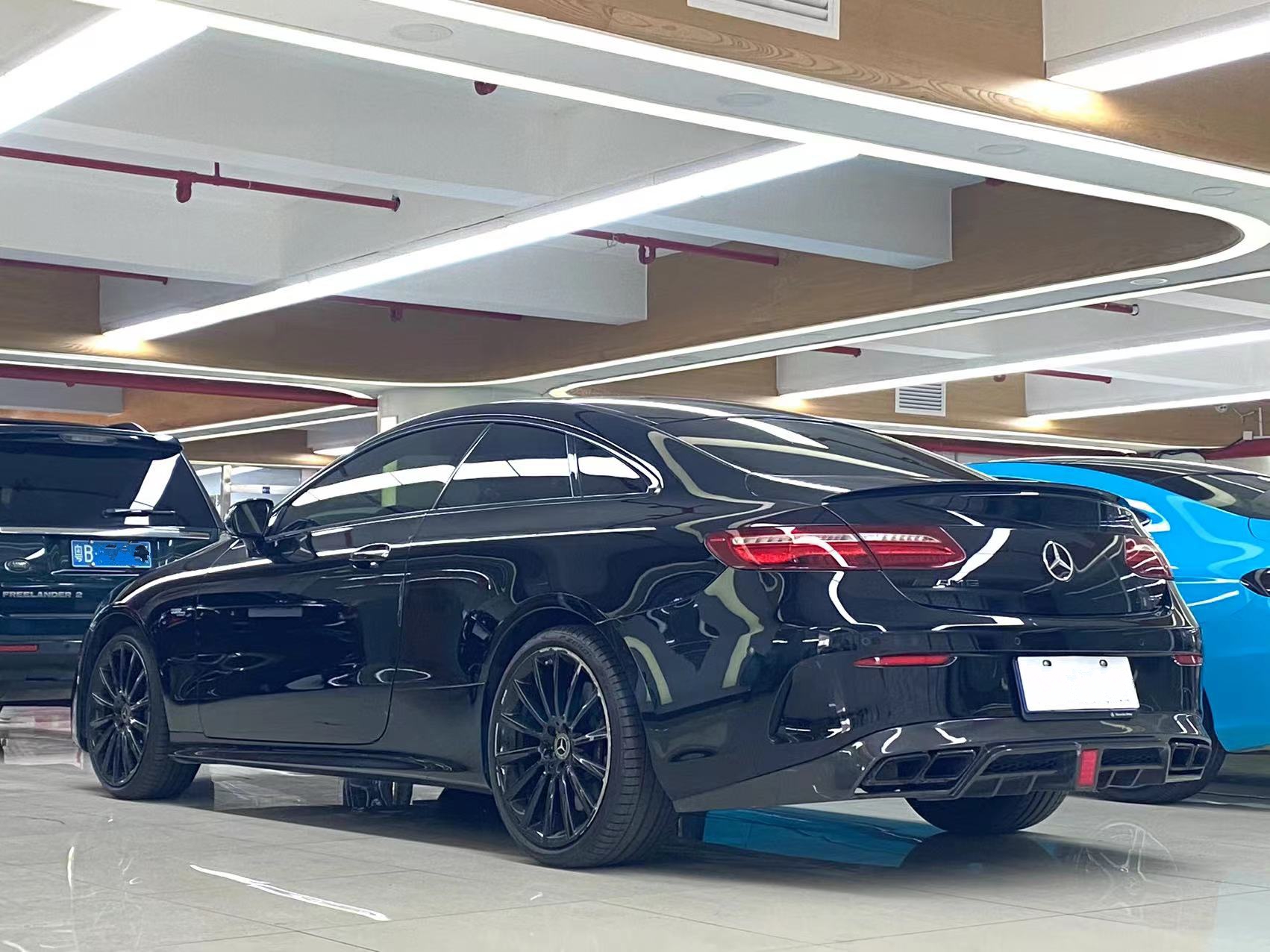 20年奔驰c63 coupe