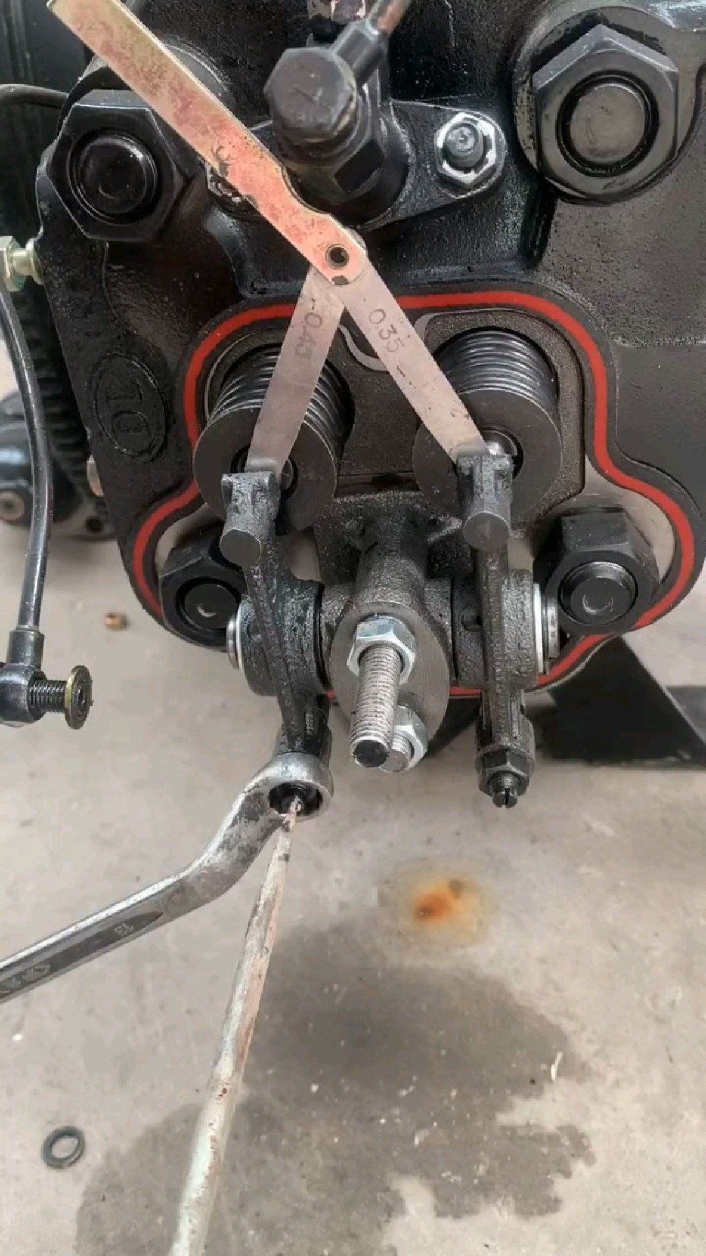 柴油机调节气门间隙得方法