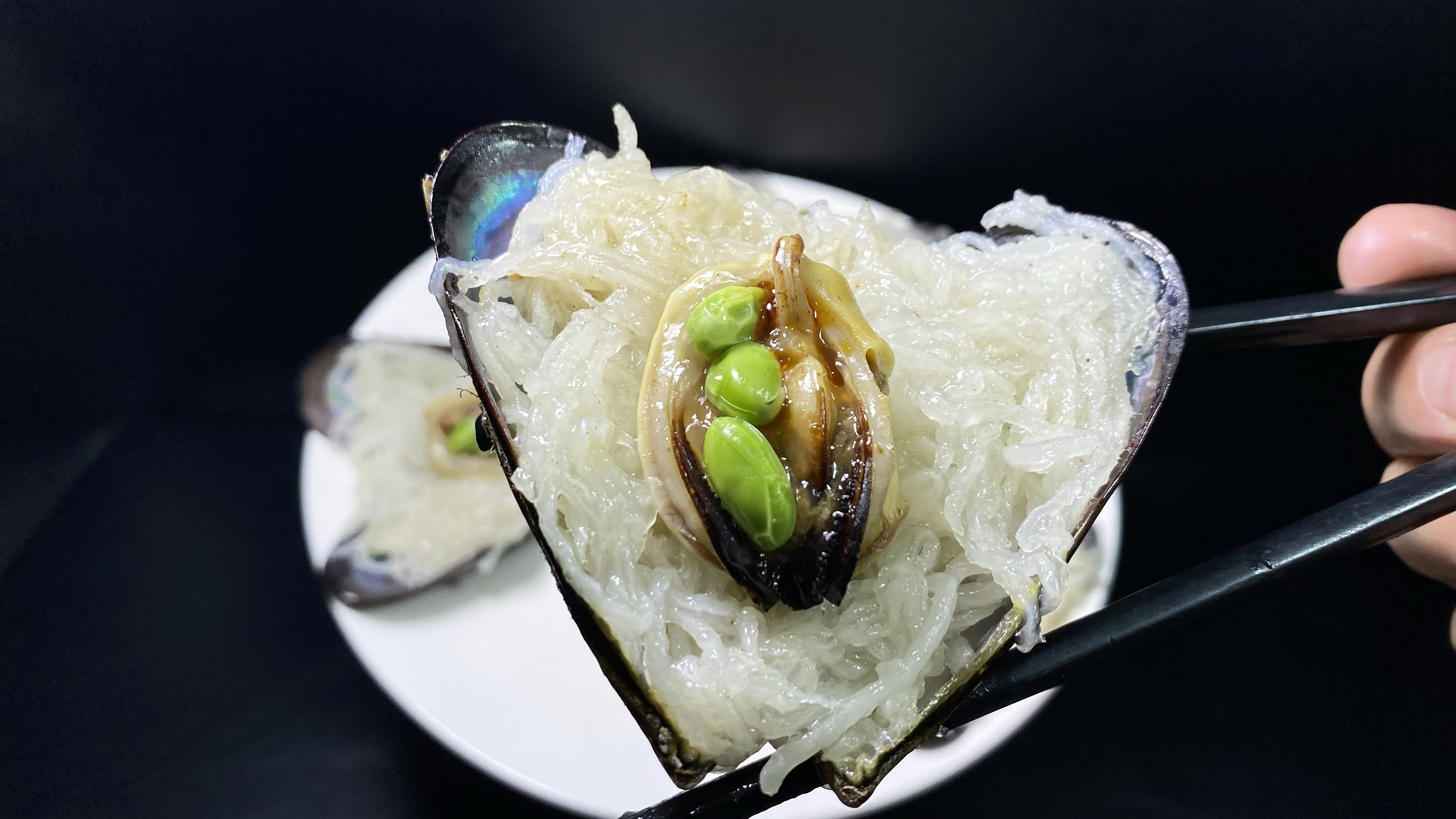 这个水晶翡翠青口贝你吃过吗？这样做清香爽口鲜香味美太好吃了