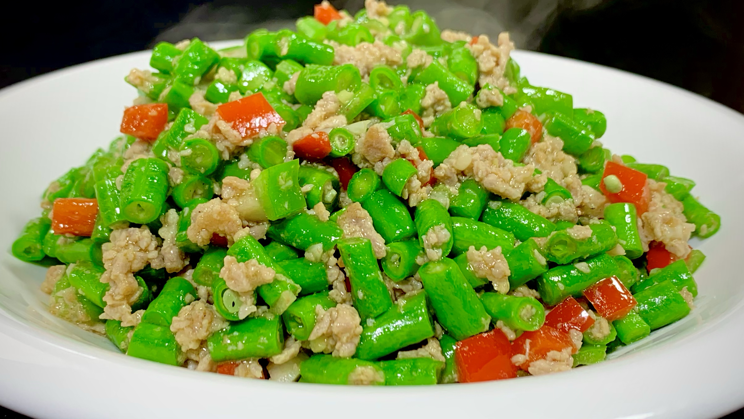 豆角炒肉末真是绝配，教你一个好吃的做法，营养好吃又解馋，美味