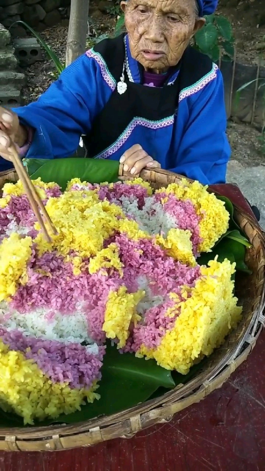 彩色特色糯米饭