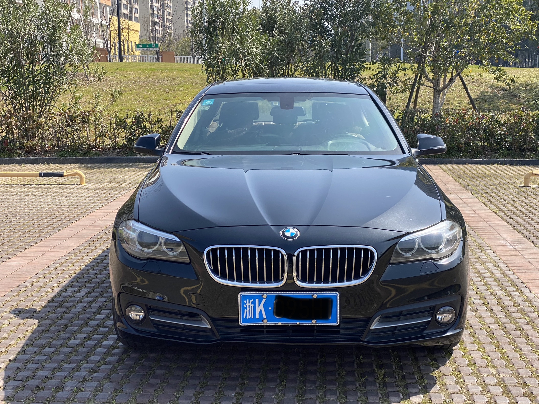 宝马5系,16年上牌,精品原版,价格便宜