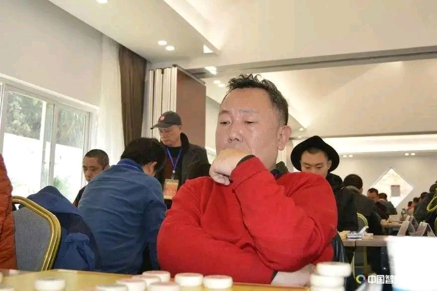 象棋业余届的"师长"—刘宗泽