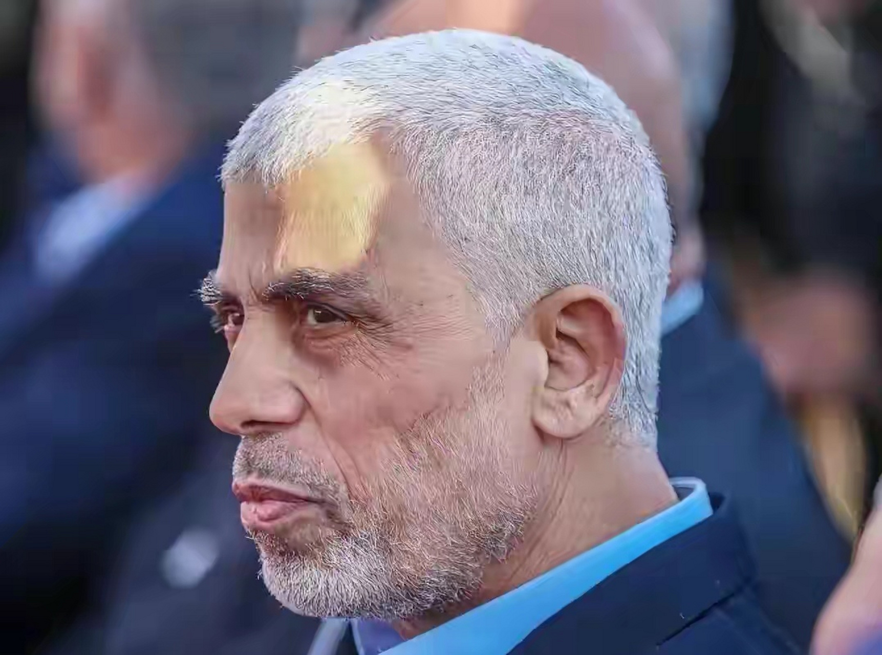 以色列宣布全球追杀哈马斯首脑叶海亚·辛瓦尔  以色列国防部长在新闻