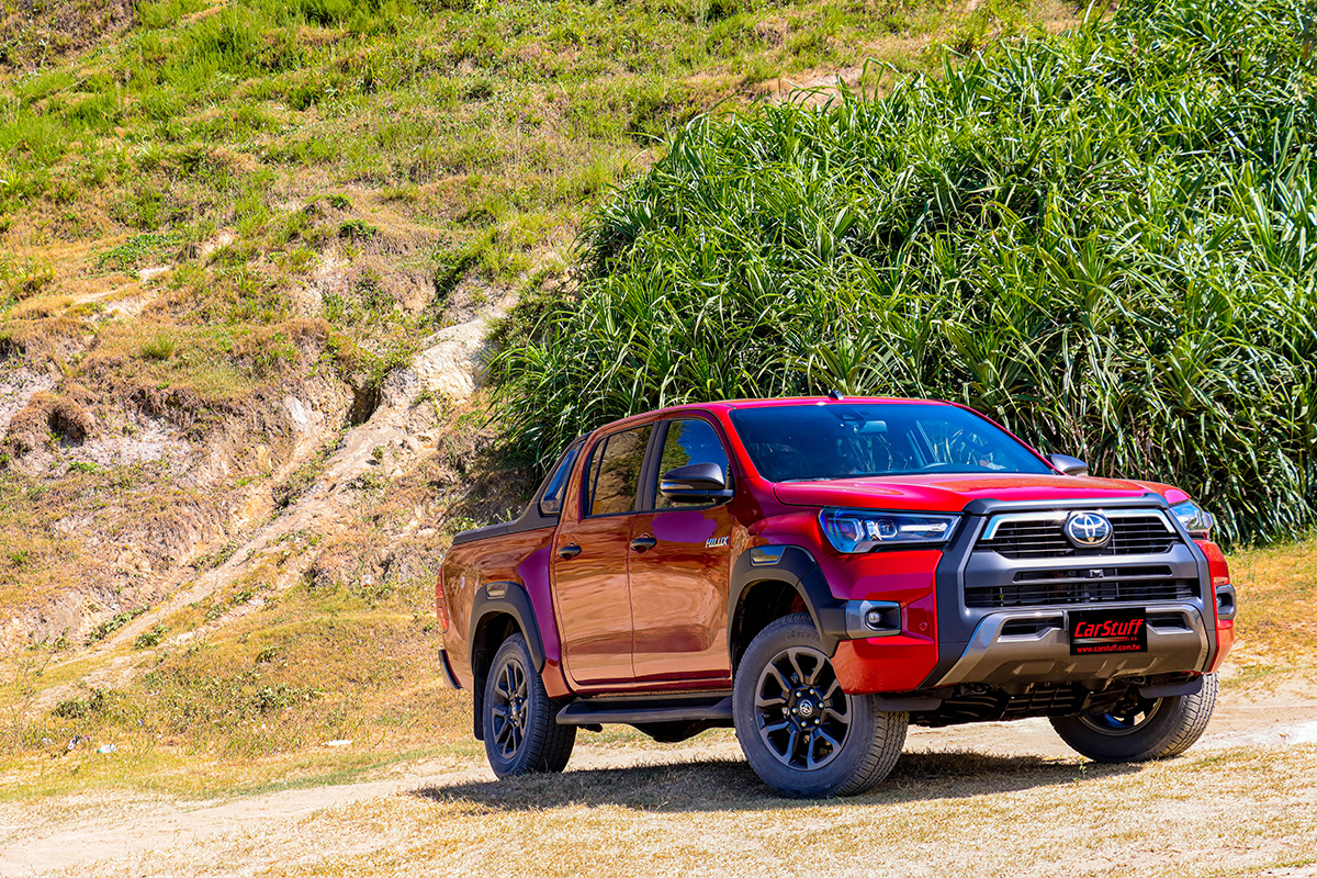 新一代丰田"皮卡王"诞生,机甲风格外观 2.8t柴油引擎,新潮前卫