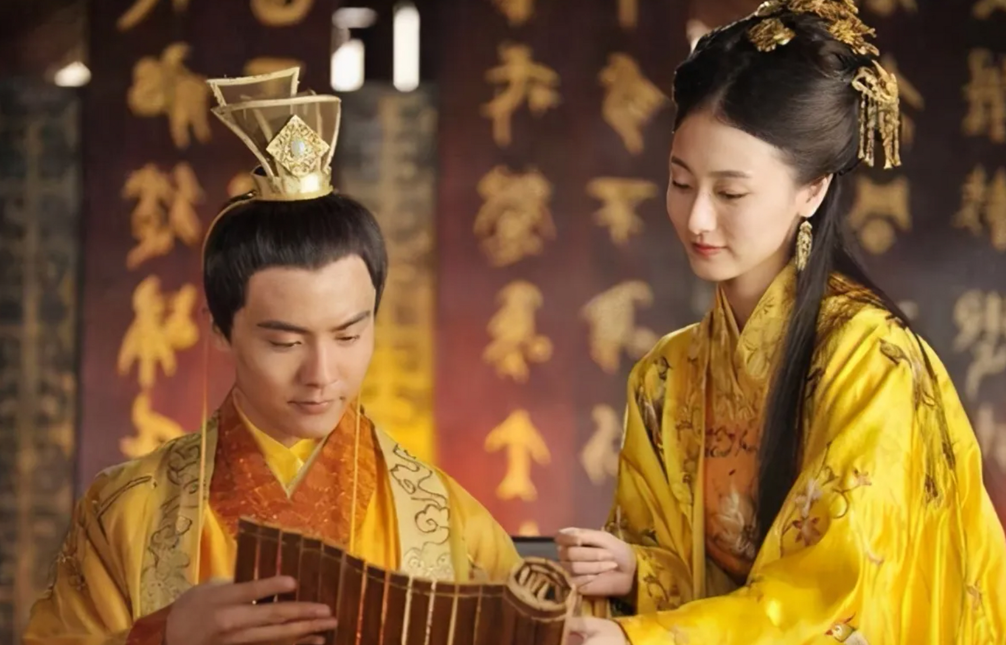 1469年,万贵妃发现朱见深临幸的女子怀孕了,立刻派宫女送去下胎药