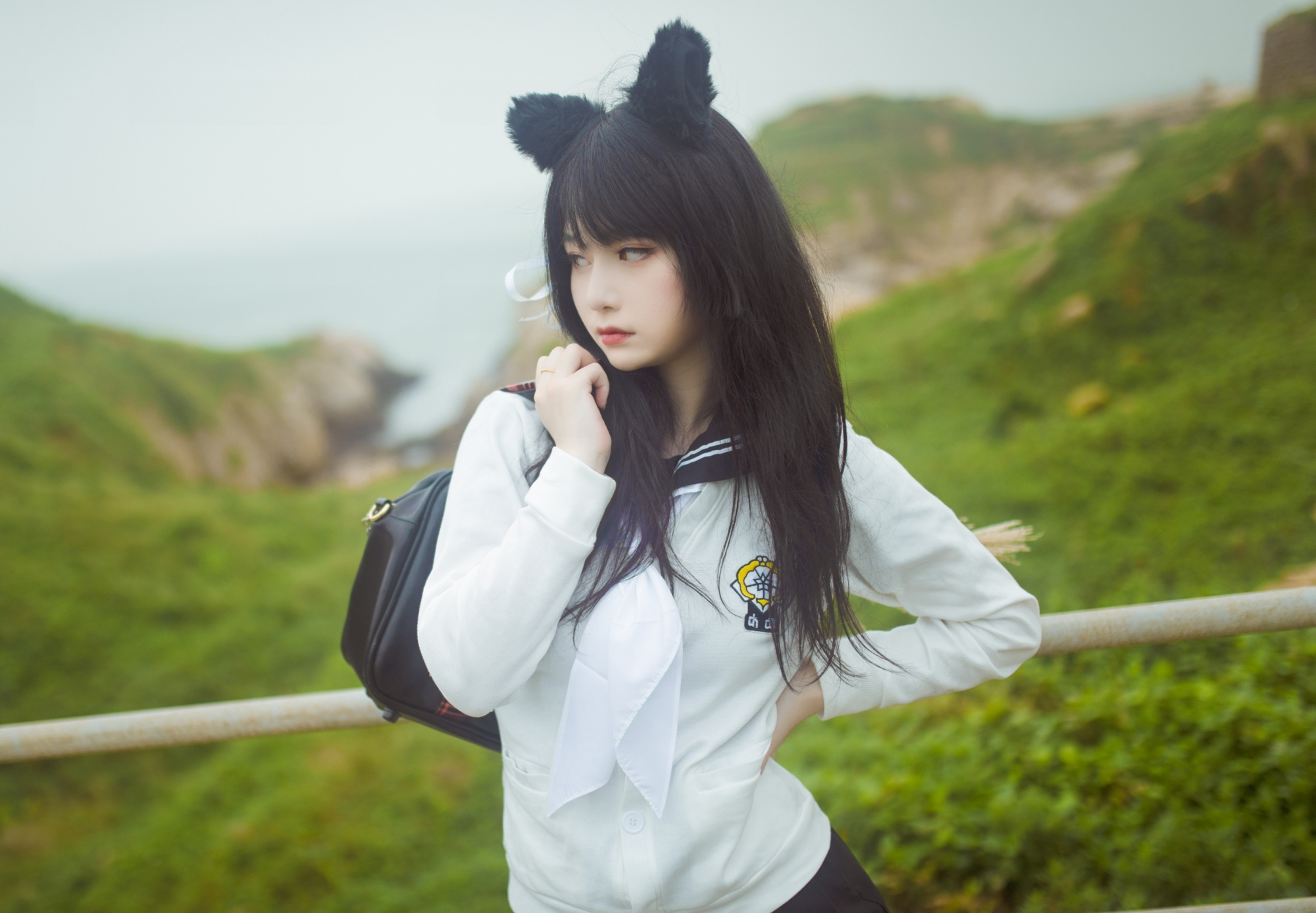 cosplay:短裙"黑丝"的jk爱岩,这是我们的约会,但是你在哪里呢