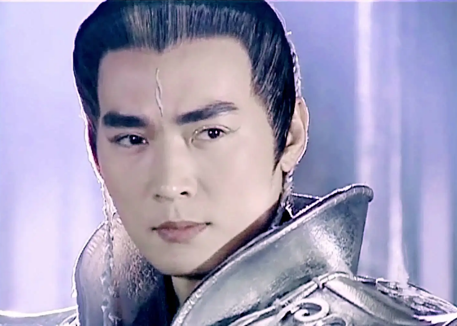 焦恩俊重庆商演,沧桑秃顶面容惊人,舞台简陋5万出场费成焦点