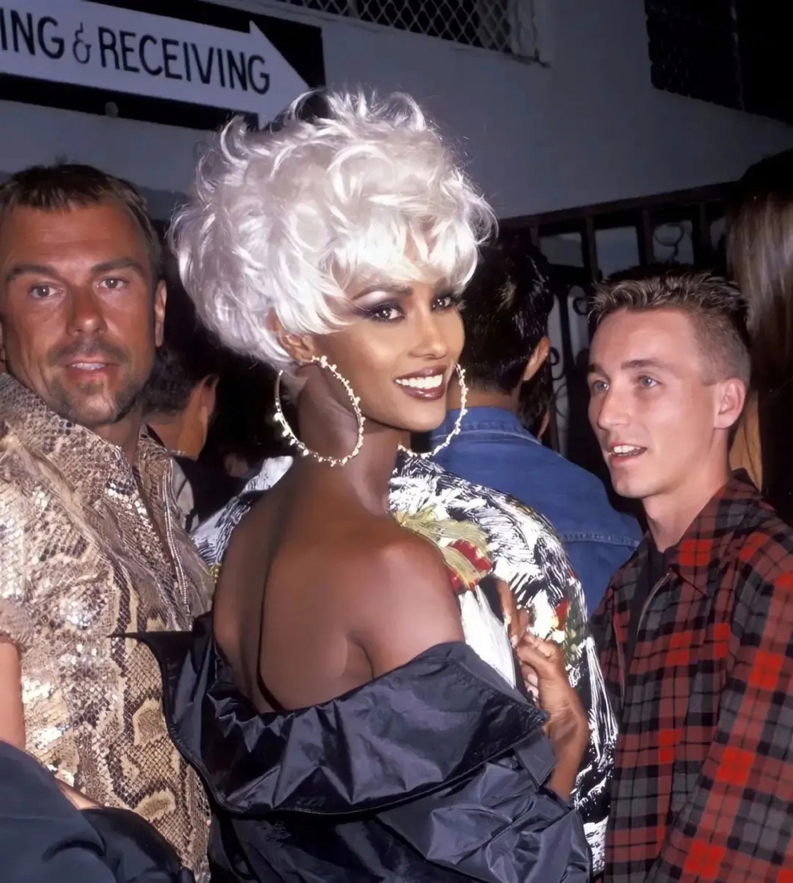 美到无法用词语简单描述的全球第一位黑珍珠超模,伊曼.鲍伊.