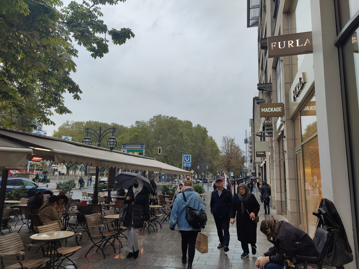 德国北威州首府杜塞尔多夫街景照片分享