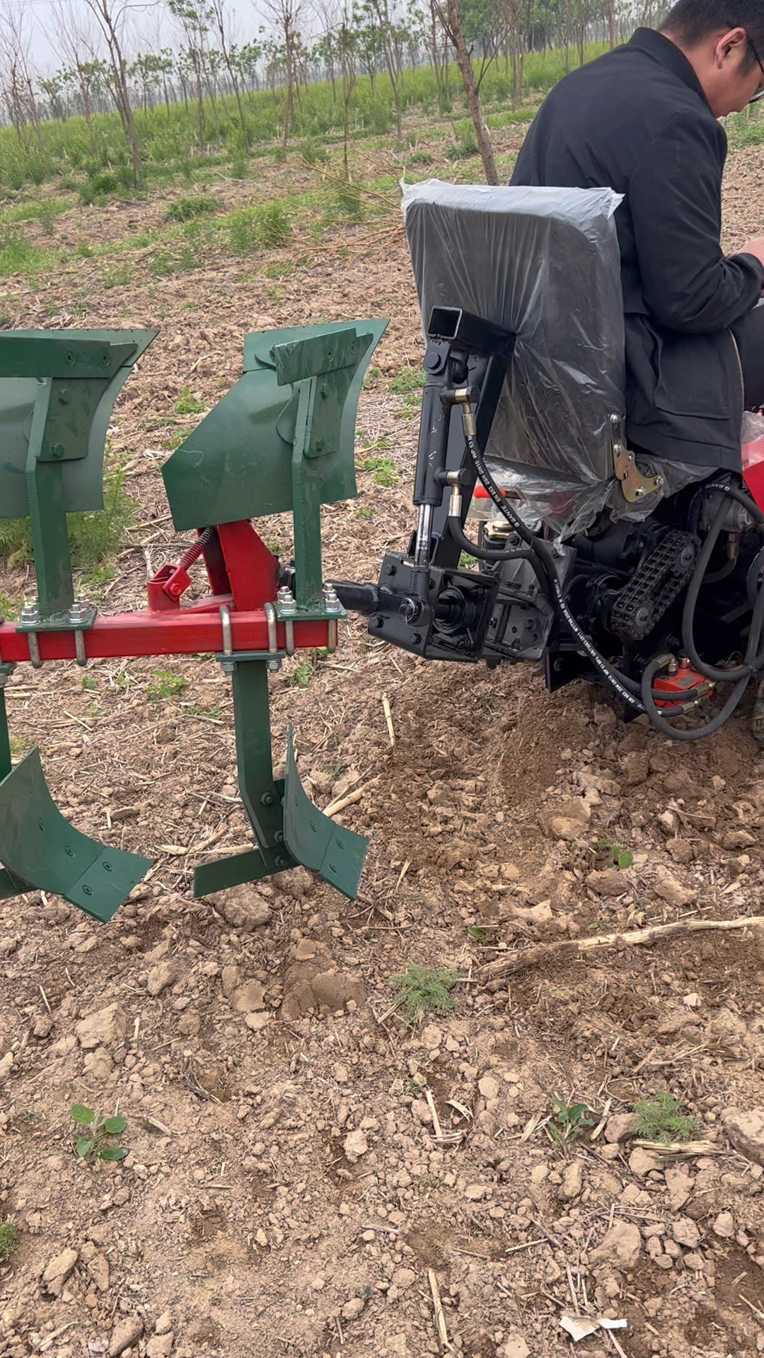 深翻液压翻转犁