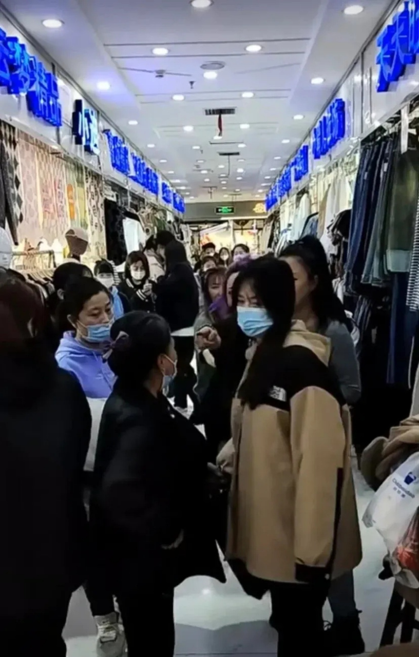 黑龙江哈尔滨.