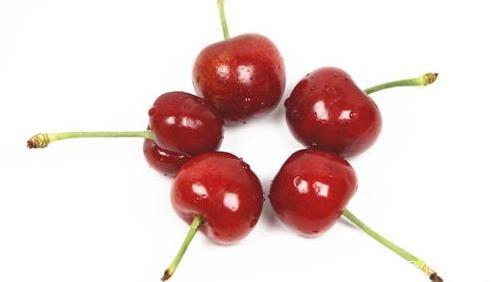 正逢樱桃上市季,吃樱桃对人体有4个好处,但有4类人不宜吃